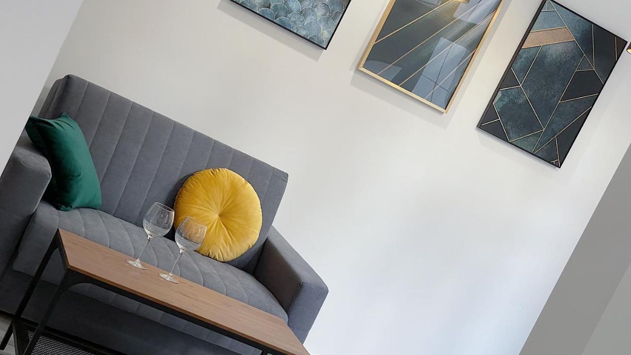 Polonia Art Apartments In The City Center 카토비체 외부 사진