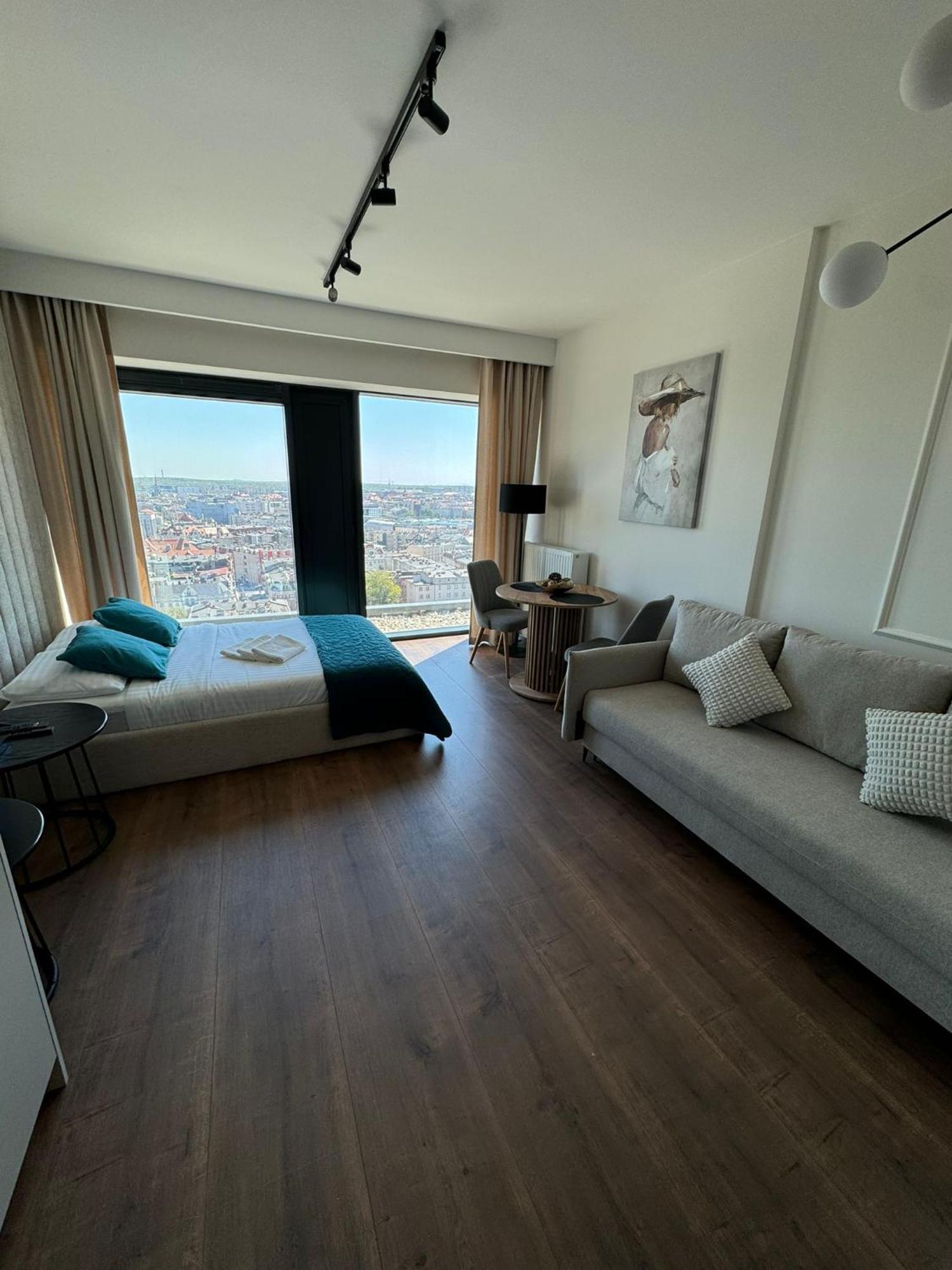 Polonia Art Apartments In The City Center 카토비체 외부 사진