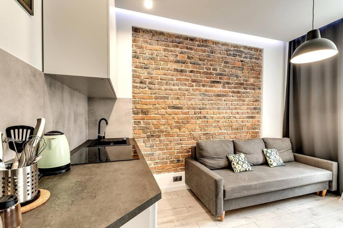 Polonia Art Apartments In The City Center 카토비체 외부 사진